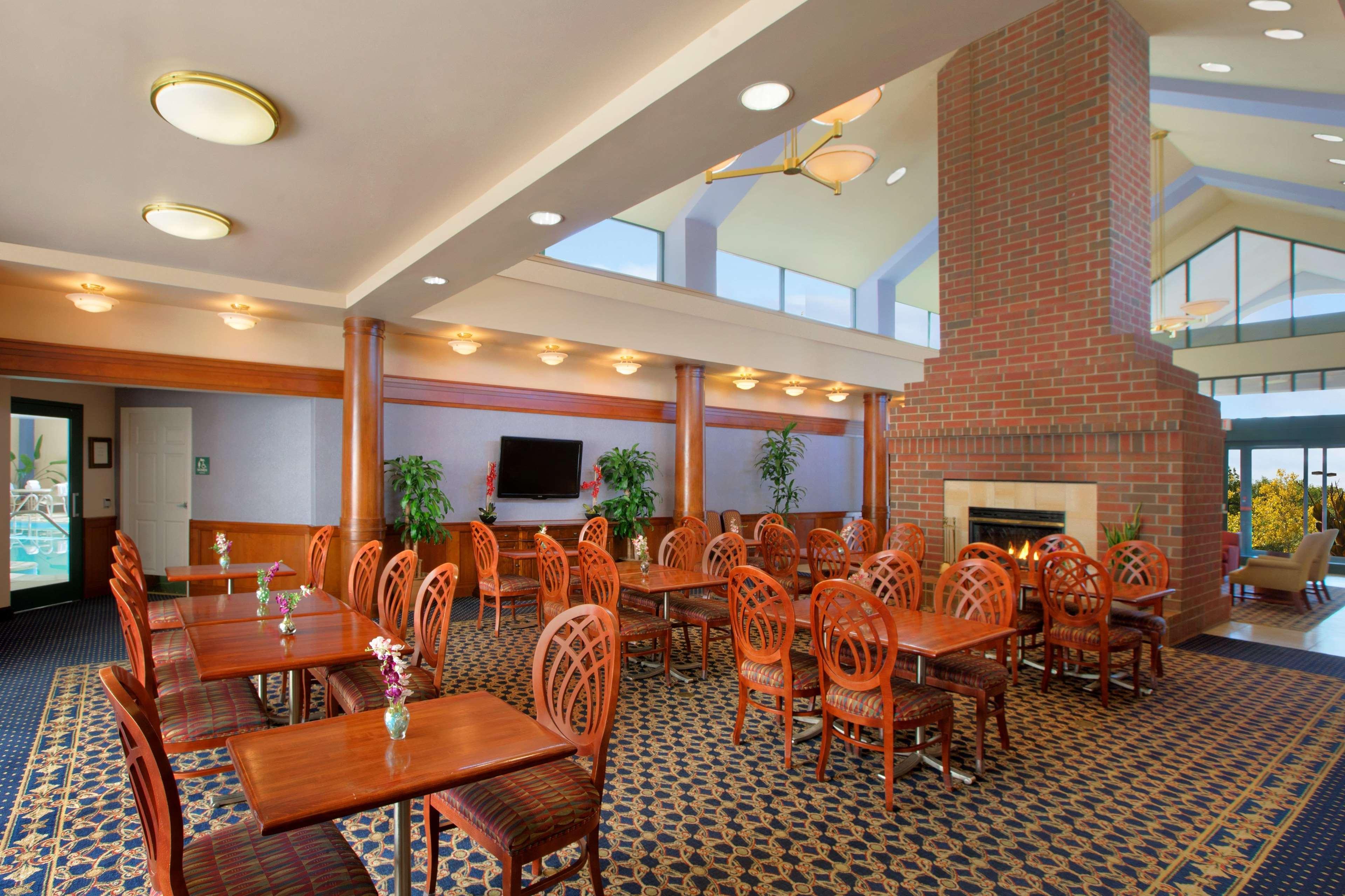 Homewood Suites By Hilton Falls Church Меррифилд Экстерьер фото