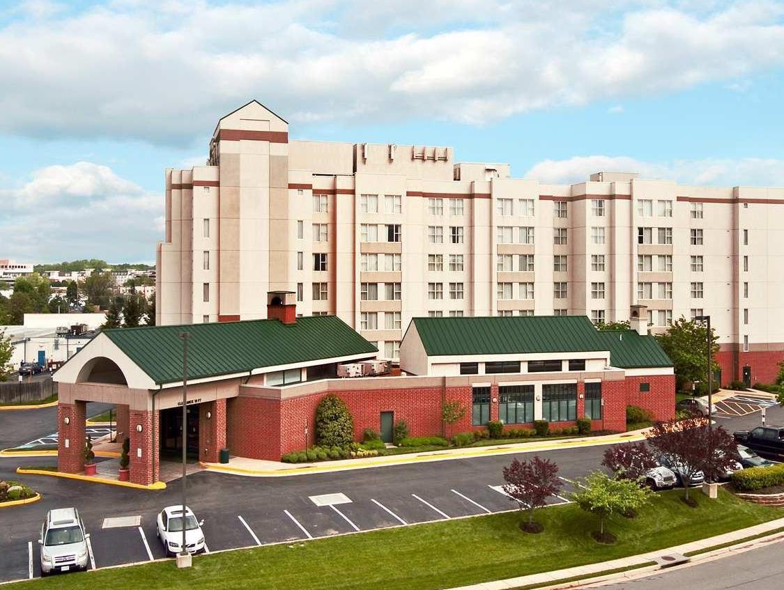 Homewood Suites By Hilton Falls Church Меррифилд Экстерьер фото